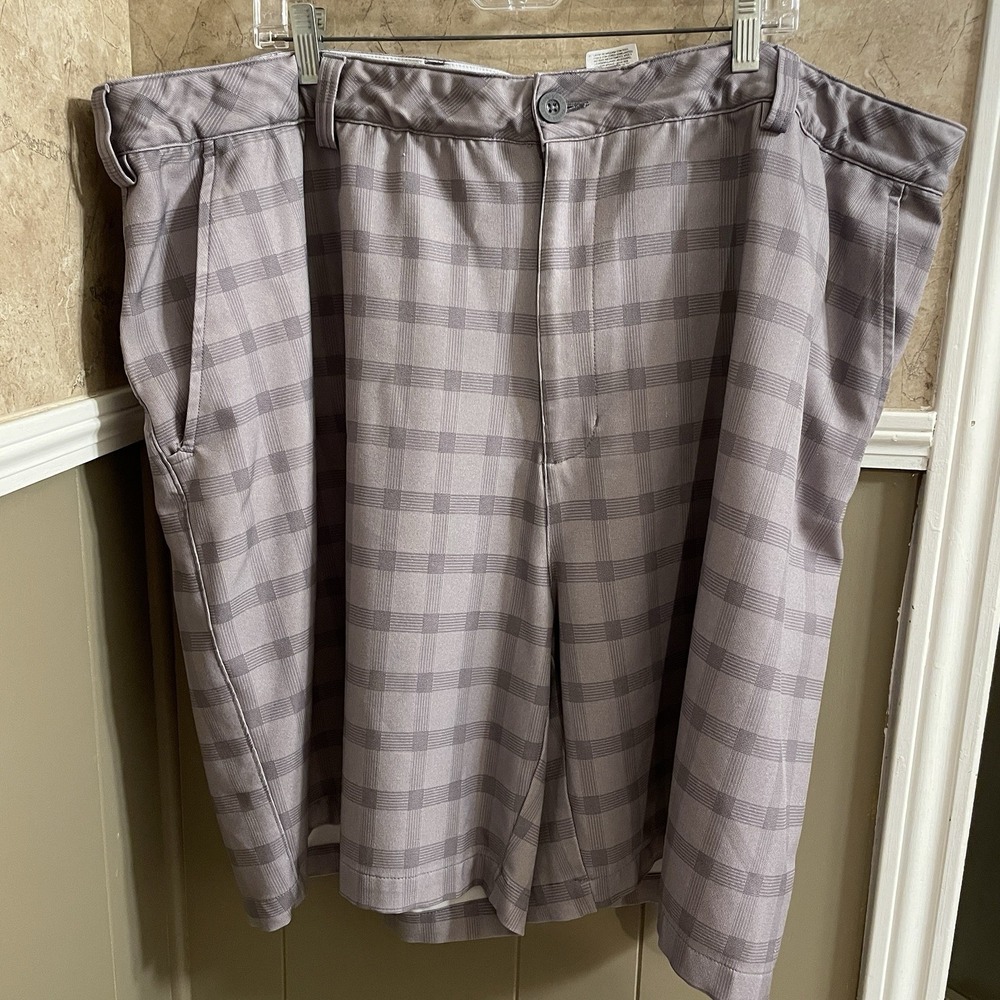 Reebok Mens Golf Shorts‎ 46 Gray Plaid Stretch Pleated Elastic Waist Golfing Men